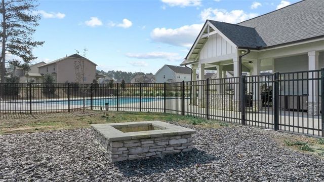 105 Montgomery Drive, Stockbridge, GA 30281