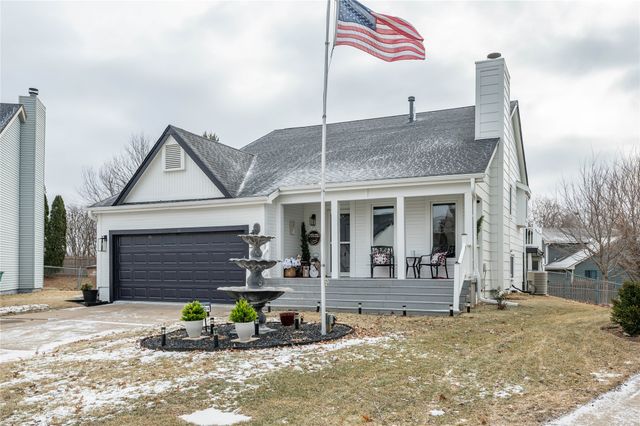 5304 Brookview Drive, West Des Moines, IA 50266