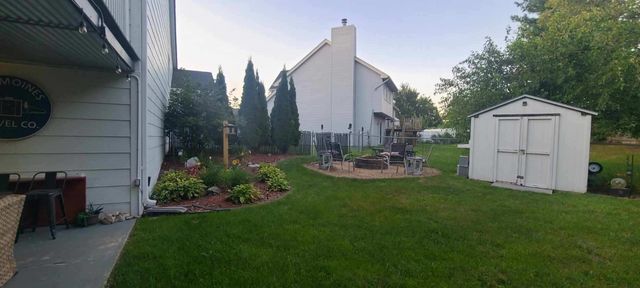 5304 Brookview Drive, West Des Moines, IA 50266