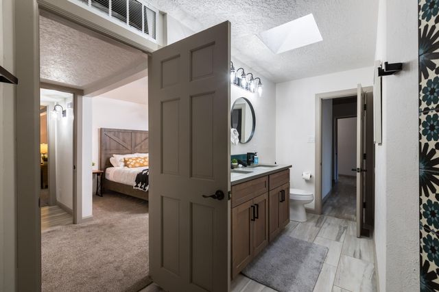 3212 Calle De Estella NW, Albuquerque, NM 87104