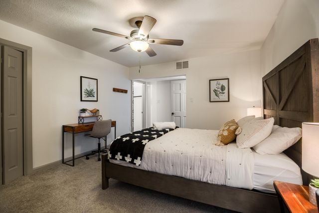 3212 Calle De Estella NW, Albuquerque, NM 87104