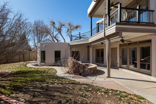 3212 Calle De Estella NW, Albuquerque, NM 87104