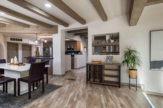 3212 Calle De Estella NW, Albuquerque, NM 87104