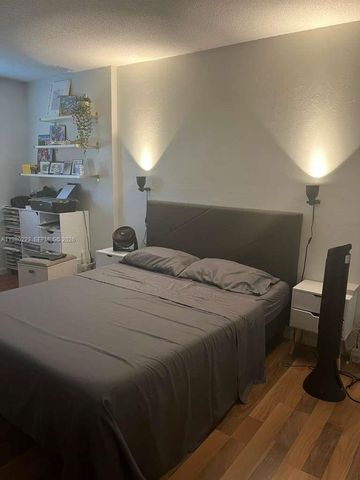 1701 WASHINGTON ST 502, Hollywood, FL 33020