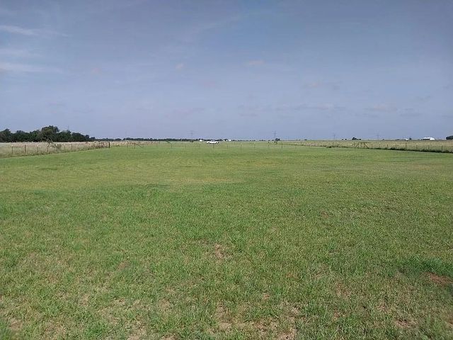 4622 County Road 429, Rockdale, TX 76567
