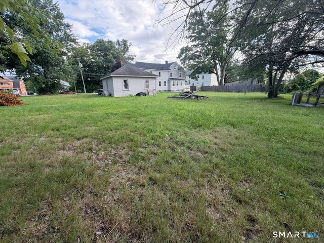 800 Burnside Avenue, East Hartford, CT 06108