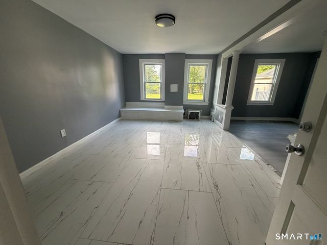 800 Burnside Avenue, East Hartford, CT 06108