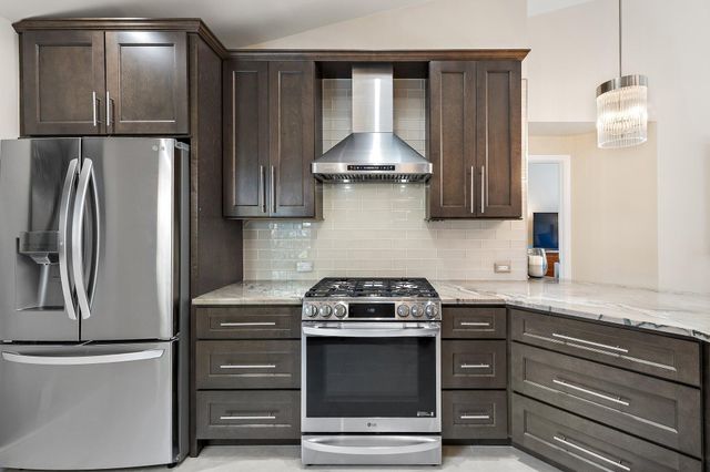 45 Via Verona, Palm Beach Gardens, FL 33418