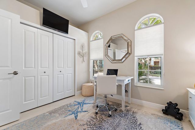 45 Via Verona, Palm Beach Gardens, FL 33418