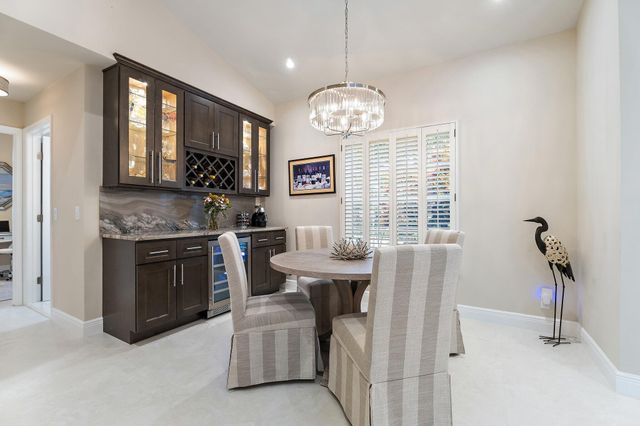 45 Via Verona, Palm Beach Gardens, FL 33418