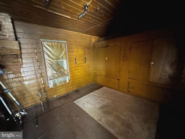 37 N QUEEN ST, Littlestown, PA 17340