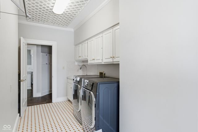 13725 Smokey Ridge Trace, Carmel, IN 46033