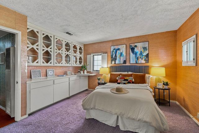 210 Meister Way, Sacramento, CA 95819