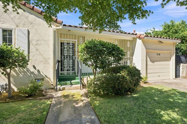 210 Meister Way, Sacramento, CA 95819