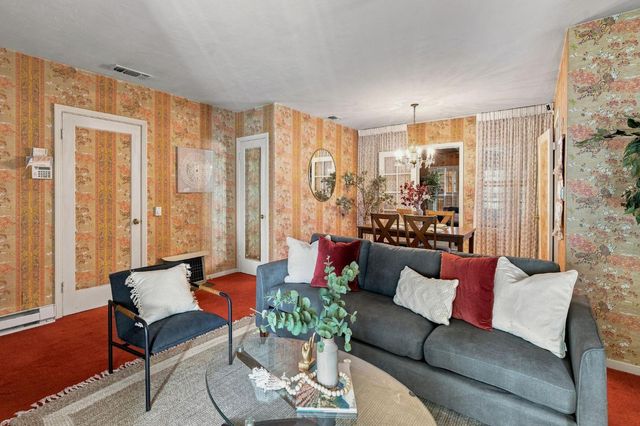 210 Meister Way, Sacramento, CA 95819