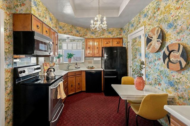 210 Meister Way, Sacramento, CA 95819