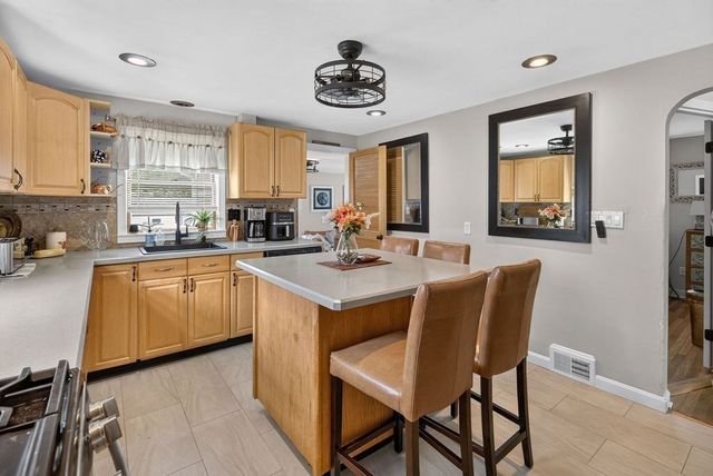 63 Asiaf Way, Plymouth, MA 02360
