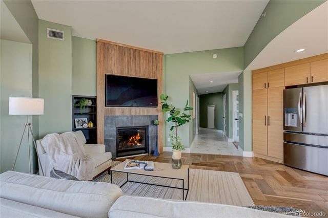 2990 E 17th Avenue 1401, Denver, CO 80206