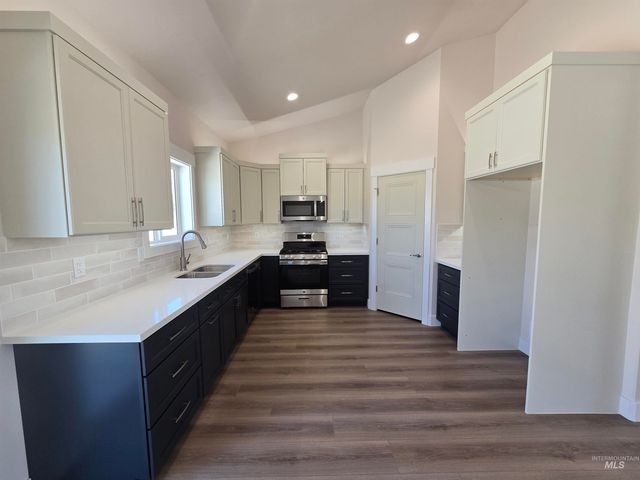 962 Quartz Road, Kimberly, ID 83341