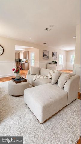 338 CLARK AVE, Moorestown, NJ 08057