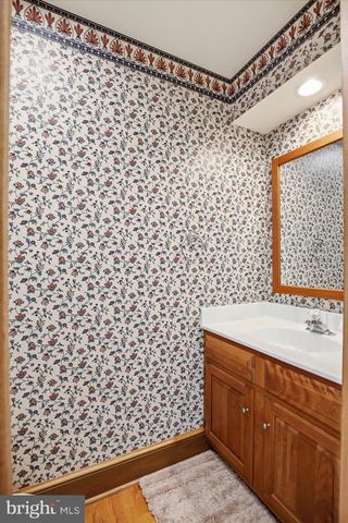 310 RUMFORD RD, Lititz, PA 17543