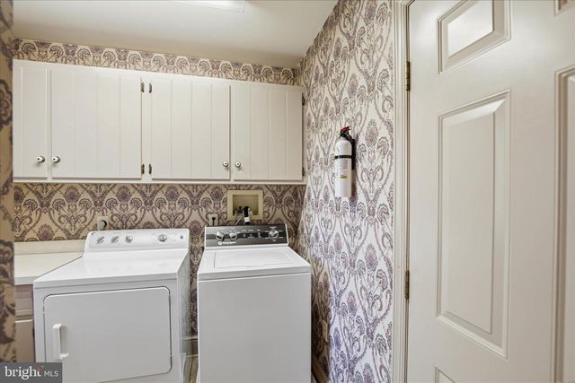 310 RUMFORD RD, Lititz, PA 17543