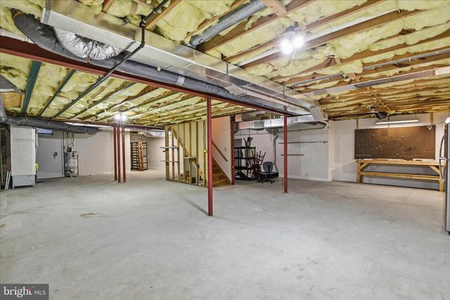 310 RUMFORD RD, Lititz, PA 17543