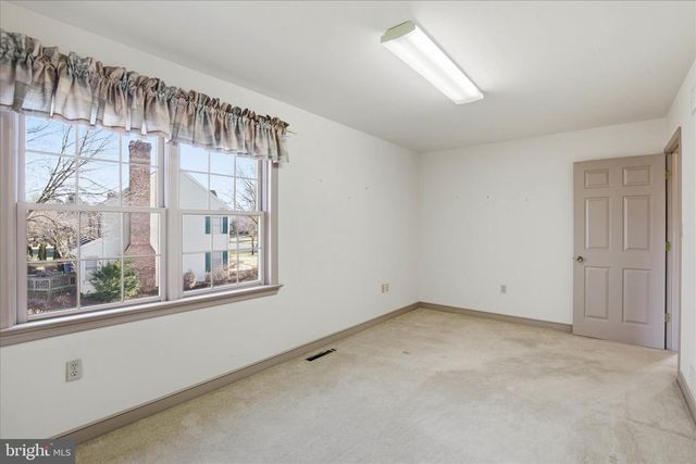 310 RUMFORD RD, Lititz, PA 17543