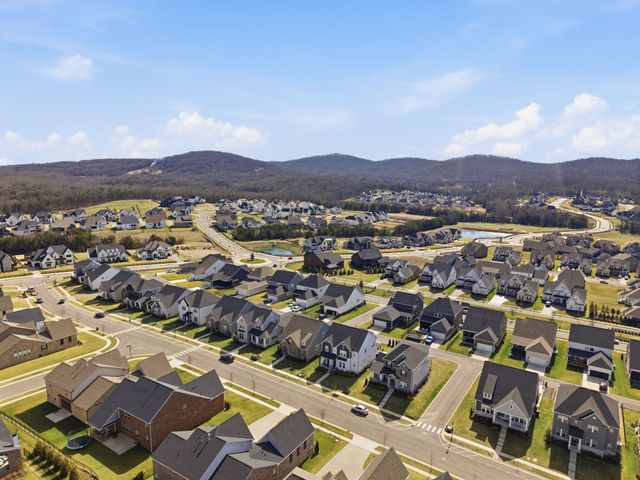 2215 Broadway St, Nolensville, TN 37135