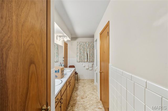 139 Pharris Ridge Drive, Sikeston, MO 63801