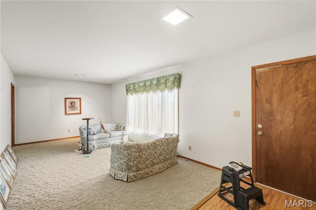 139 Pharris Ridge Drive, Sikeston, MO 63801