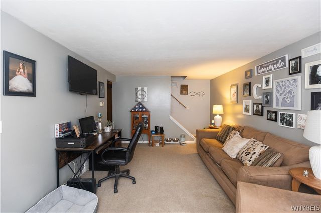 63 Sprucewood Drive, Cheektowaga, NY 14227