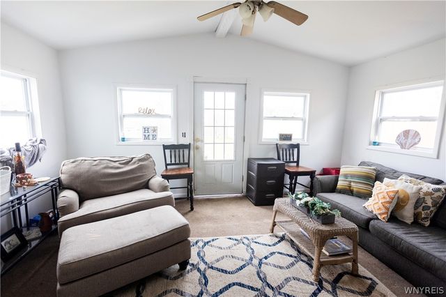 63 Sprucewood Drive, Cheektowaga, NY 14227