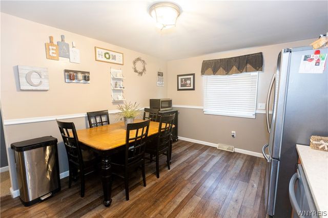 63 Sprucewood Drive, Cheektowaga, NY 14227