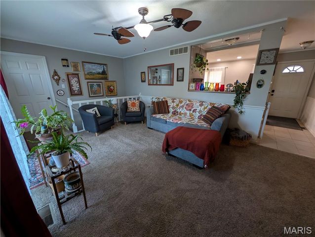 995 Holiday Point Parkway, Edwardsville, IL 62025