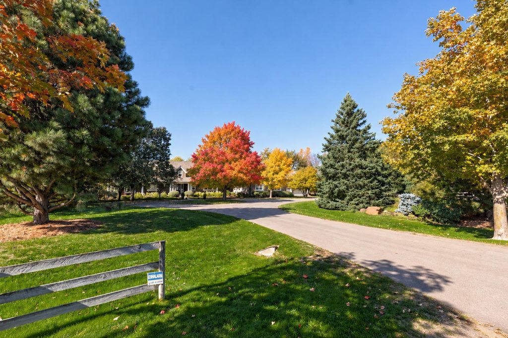 575 Kokesh Farm Road, Orono, MN 55359 — photo 5