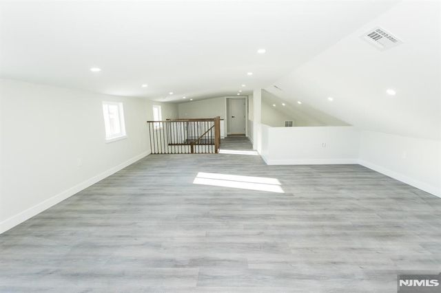 17 Warren Street 2, Bergenfield, NJ 07621