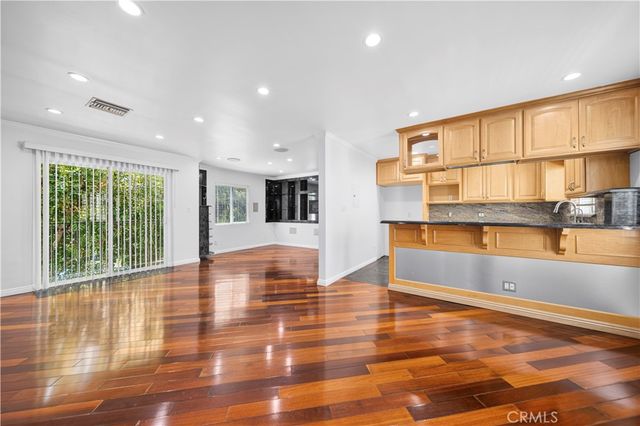 1245 E California Avenue 2, Glendale, CA 91206