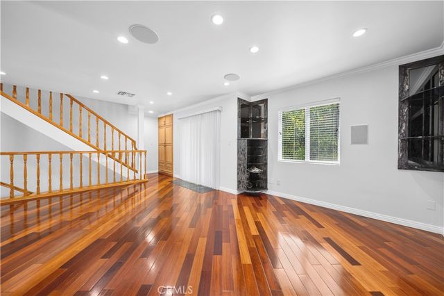 1245 E California Avenue 2, Glendale, CA 91206