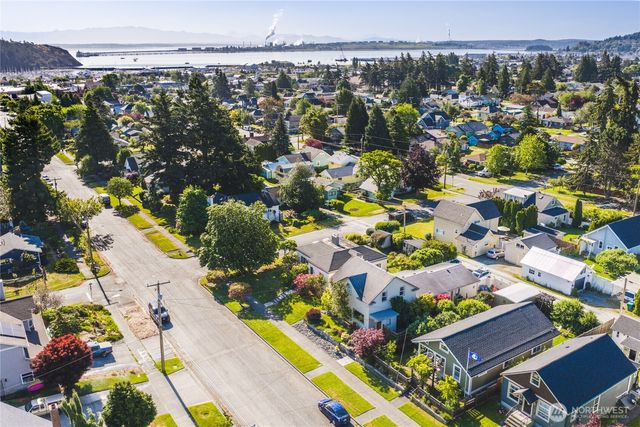 1605 9th Street, Anacortes, WA 98221