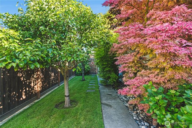 1605 9th Street, Anacortes, WA 98221