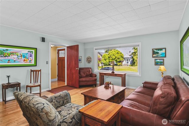 1605 9th Street, Anacortes, WA 98221