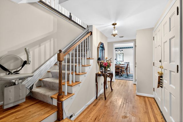 608 Leawood Drive, Frankfort, KY 40601