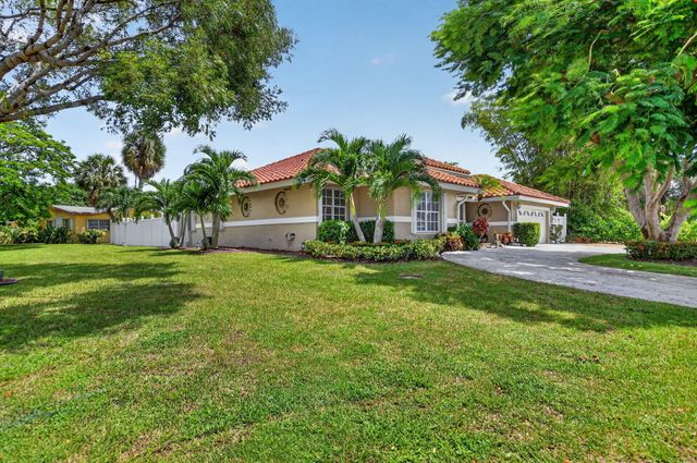 703 AVOCET Road, Delray Beach, FL 33444