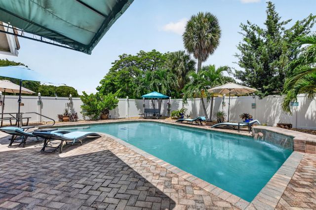 703 AVOCET Road, Delray Beach, FL 33444