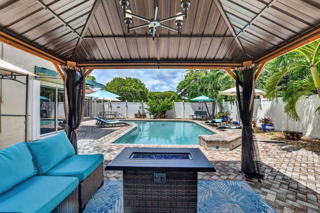 703 AVOCET Road, Delray Beach, FL 33444
