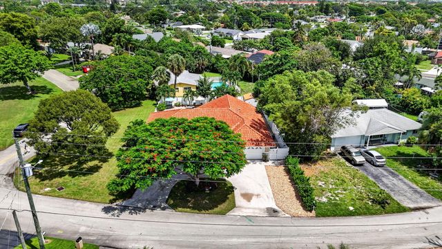 703 AVOCET Road, Delray Beach, FL 33444