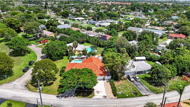 703 AVOCET Road, Delray Beach, FL 33444