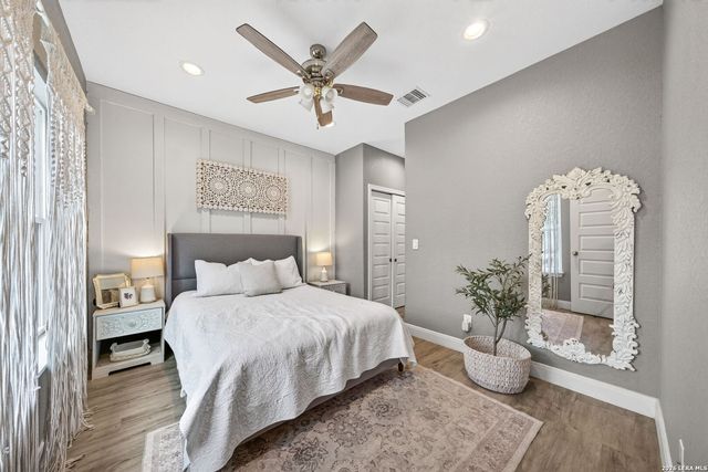 1339 Lombrano, San Antonio, TX 78207