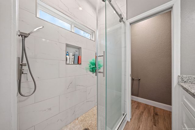 1339 Lombrano, San Antonio, TX 78207